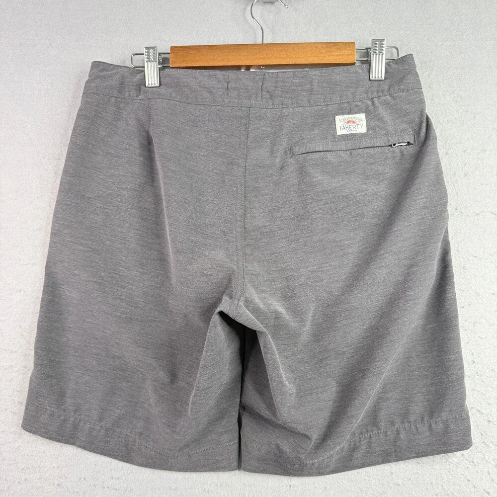 Faherty All Day Shorts Mens Size 30 Gray Flat Front Drawstring Boardshort
